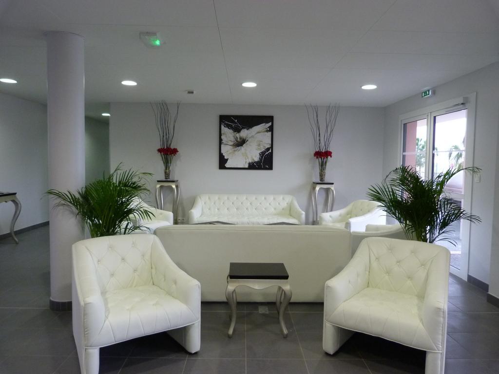 Adonis La Baule Aparthotel Exterior foto